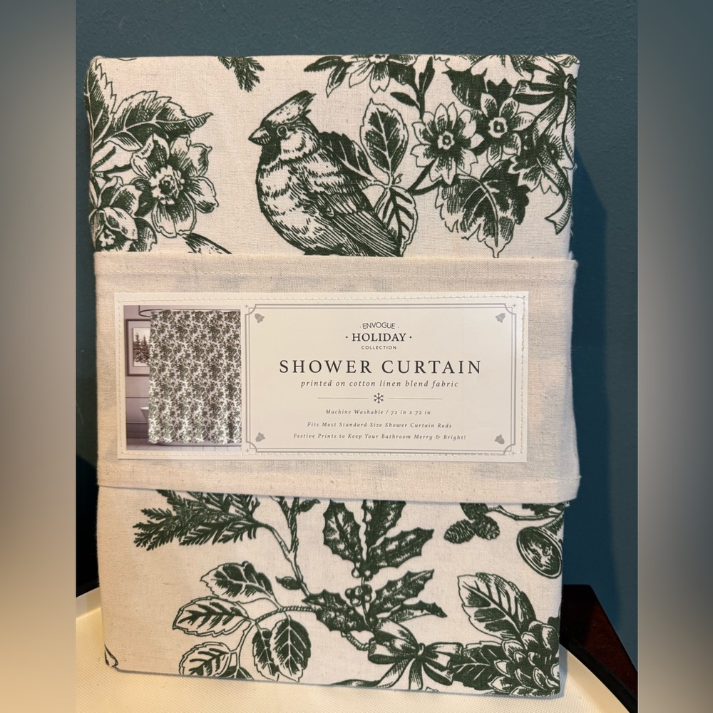 NWT Envogue Christmas Holiday Shower Curtain - Green Cardinal Floral Toile